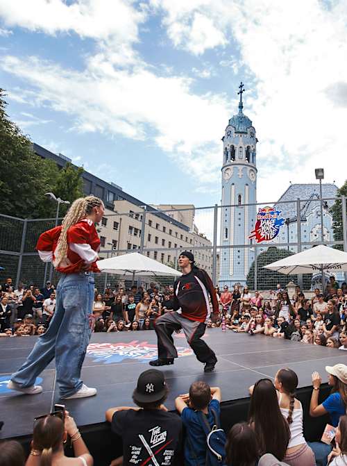 Účastníci tanečnej súťaže Red Bull Dance Your Style Qualifier Grössblok, Gymnázium Gamča, 30. máj 2026.