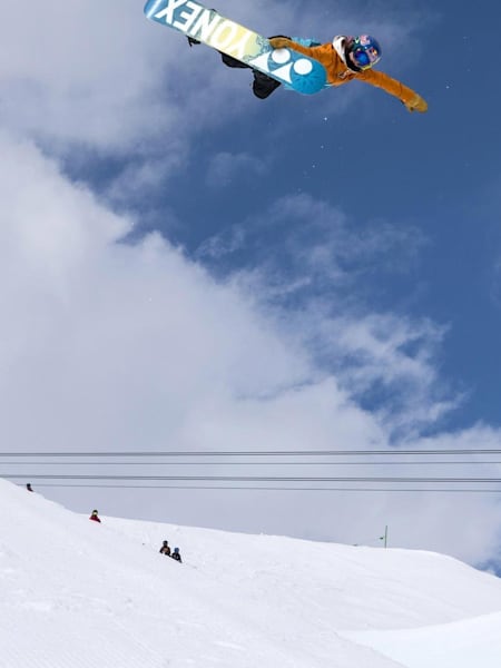 Queralt Castellet in der Superpipe in Laax, Schweiz