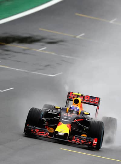 Bang om te sterven rol overzee F1 Rewind 2016 - Max Attack In Brazil!