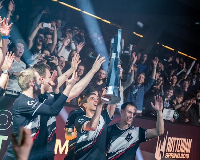 Best 1v1 Lol Champions G2 Pick Their Favourite Download animated wallpaper, share & use by youself. best 1v1 lol champions g2 pick their