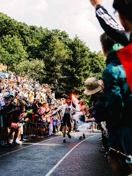 The incredible atmosphere of Stage 14