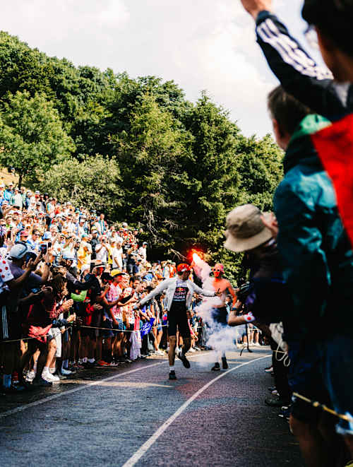 The incredible atmosphere of Stage 14