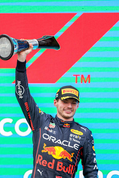 Пілот команди Red Bull Racing Макс Ферстаппен здобуває перемогу на Гран-прі Угорщини. 31 липня 2022 року в Будапешті, Угорщина.