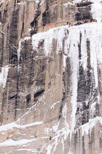 Full view of the Colorado ice climb.