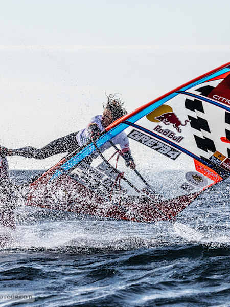O Red Bull αθλητής, Lennart Neubauer, επί τω έργω
