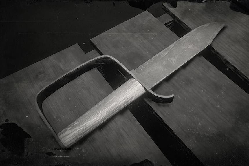 where to buy tomahawk rdr2