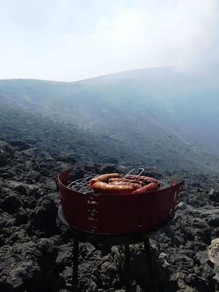 Grzegorz Gawlik 100 volcanoes project | Red Bull