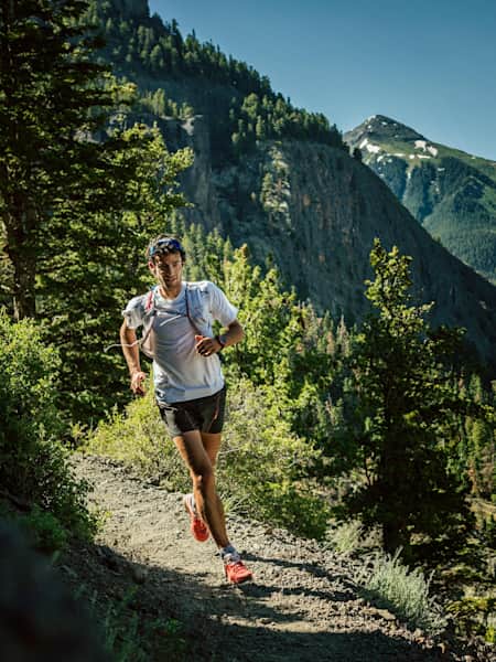 Kilian Jornet video and interview Mountain running