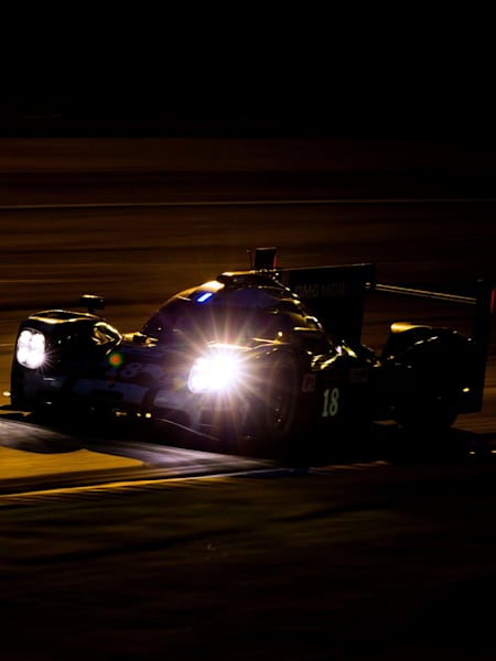 Porsche 919 Hybrid (18), Porsche Team: Romain Dumas, Neel Jani, Marc Lieb at the Le Mans 24 Hours.