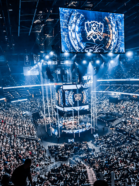 Le Championnats du monde de League of Legends. représentent ce qui se fait de mieux comme tournoi esport. 