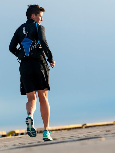 Kat Clewley running backwards as she trains for a marathon