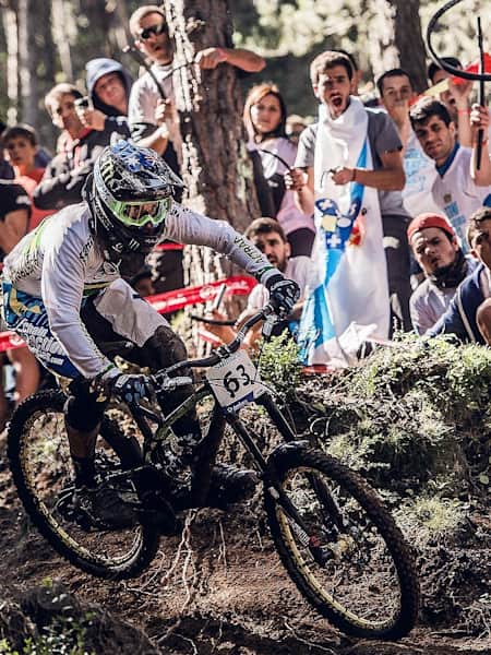 MTB Flat pedals guide Best pair of flat pedals in 2020