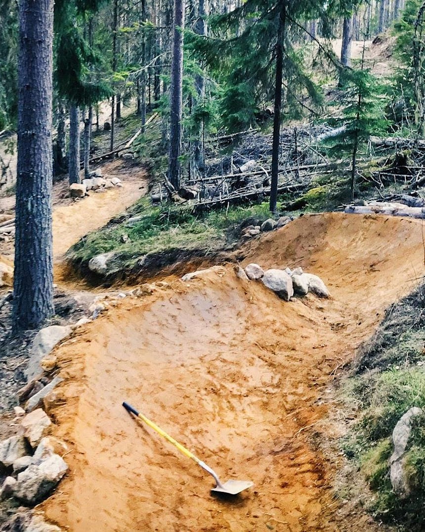 building single track trails