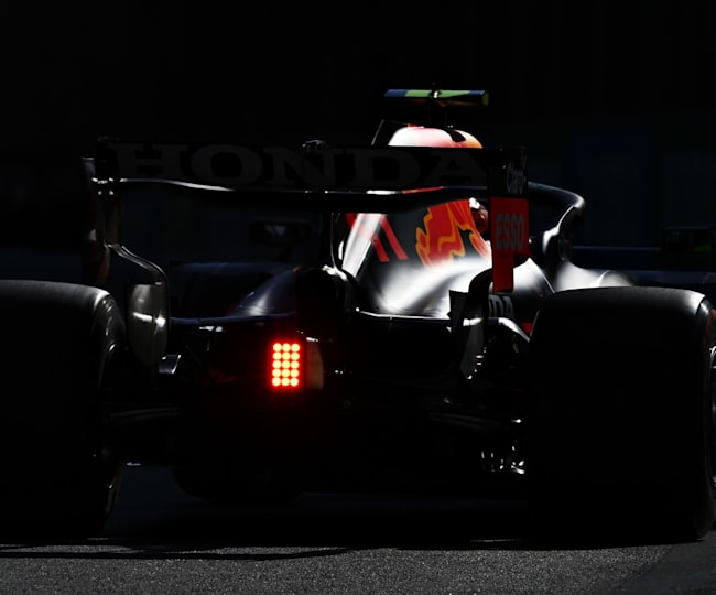 Aserbaidschan Gp Re Live Die F1 Schreibt Verruckte Geschichten In Baku