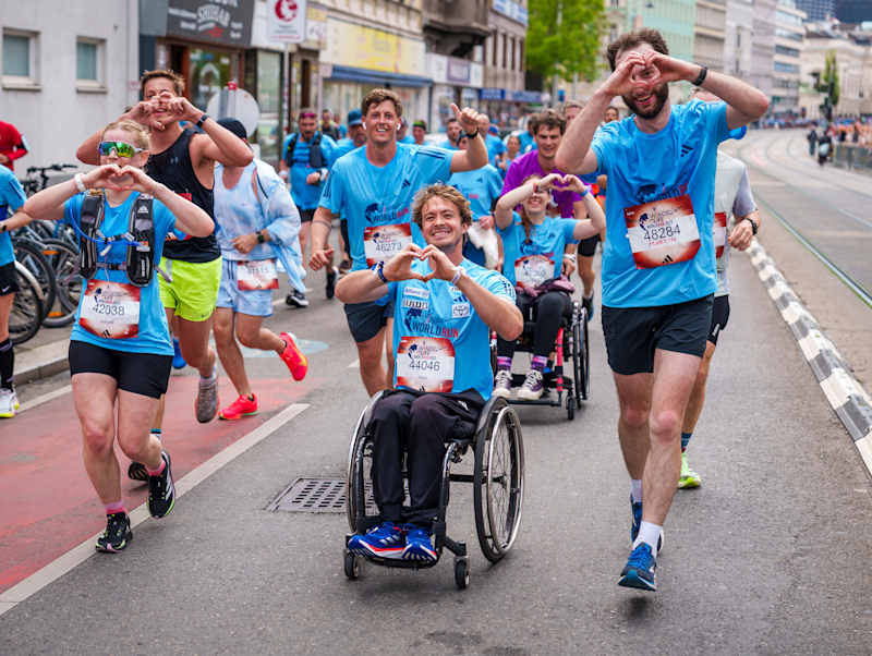 Yu-ri (伊豆 優李) ｜プロフィール&基本情報｜フリースタイルサッカー