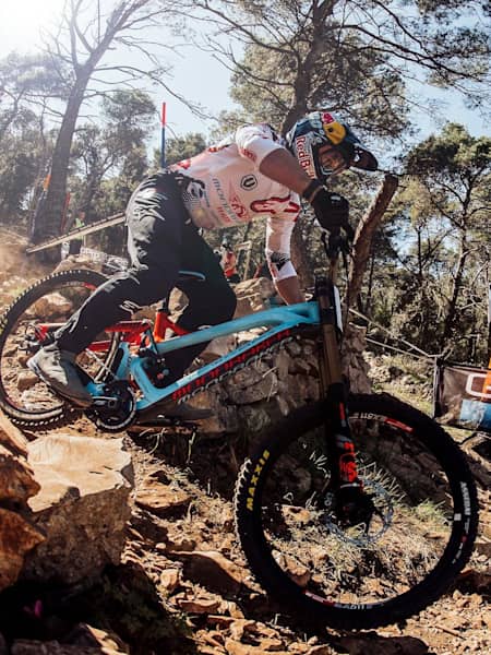 UCI MTB World Cup Lo inj DH Qualifying Results