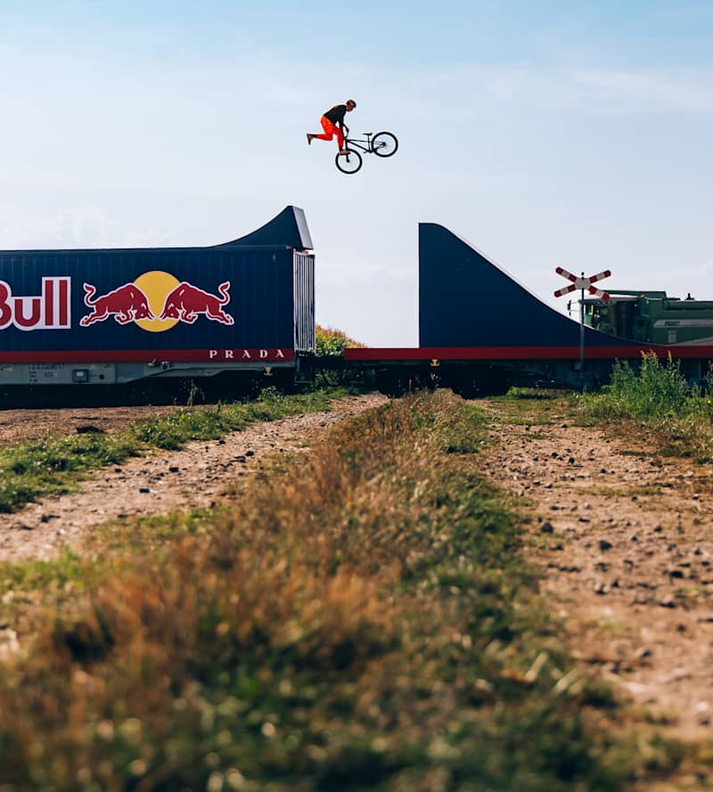 Red bull tv bike shop