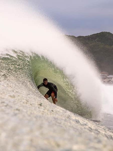Surfař Ian Walsh, lov hurikánu a vln - Beze strachu