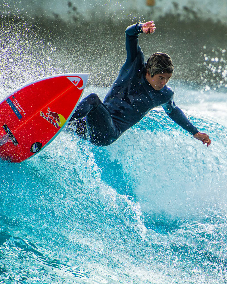 カリッサ ムーア サーフィン