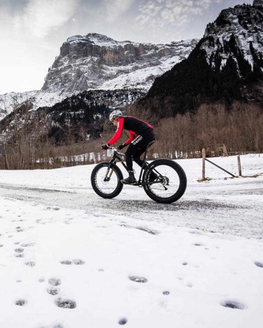 winter mountain bike riding kit 