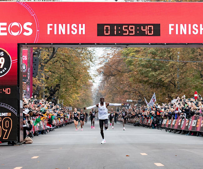 Sub Two Marathon Eliud Kipchoge S Record In Numbers