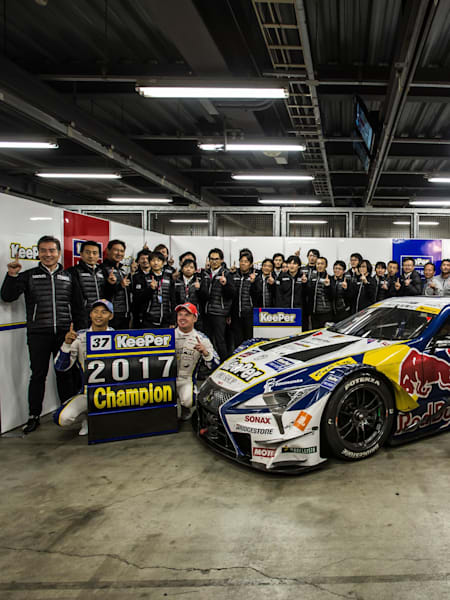 KeePer TOM'S LC500 Super GT 2017 チャンピオン Lexus Team Keeper TOM'S Wins 2017 Super GT Championship