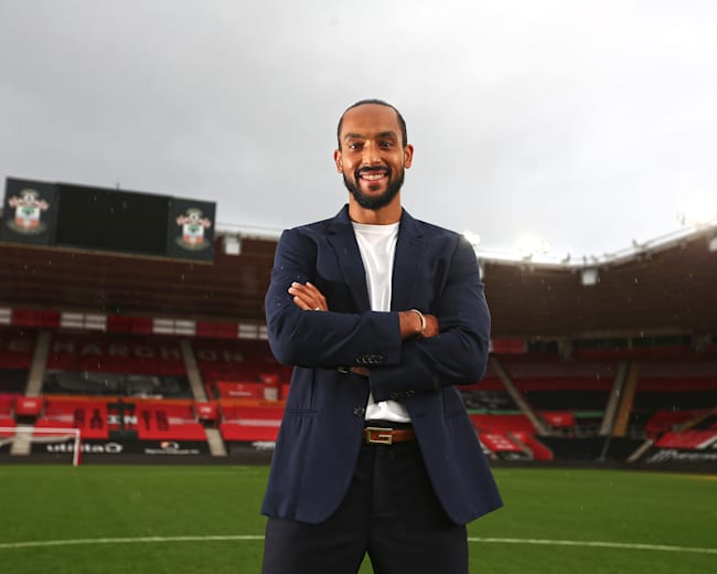 Theo Walcott Throws Support Behind Esports Kit Launch