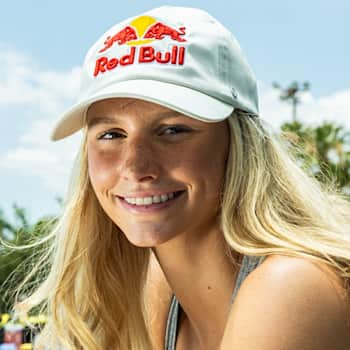 Summer McIntosh poses for a portrait photo prior to training in Sarasota, Florida, USA.