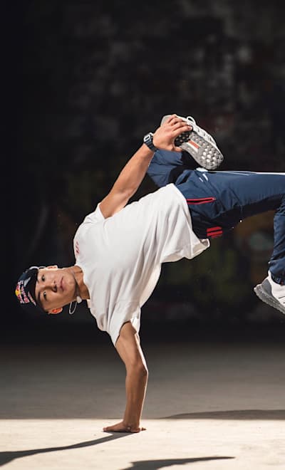2024-25 秋冬新作  ハイブランドの Shigekix: B-Boy – Red Bull dancer profile パンツ