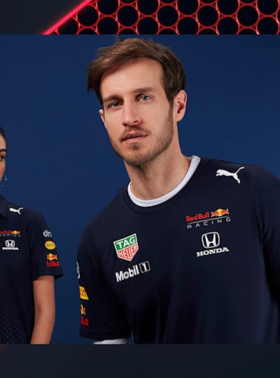 beneficio gráfico envase Red Bull Racing Team Kit Launch 2021