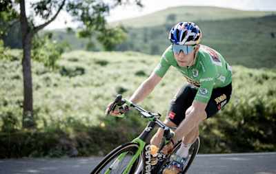 Wout van Aert descending the Col de Val Louron-Azet during Stage 17 from Saint-Gaudens to Peyragudes of the 2022 Tour de France.