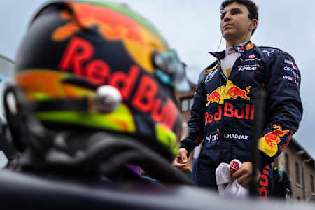 Le pilote français Isack Hadjar a intégré le Red Bull Junior Team en 2022.