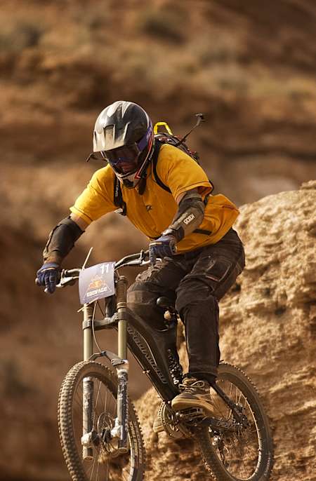 This shot from 2004 shows a Specialized Big Hit equipped with a Marzocchi Monster T fork, narrow bars and a 24-inch rear wheel.