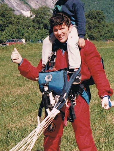 Carl Boenish, inventor del salto BASE.