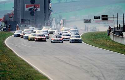 Nicola Larini y Klaus Ludwig, DTM en Mugello, 1996.