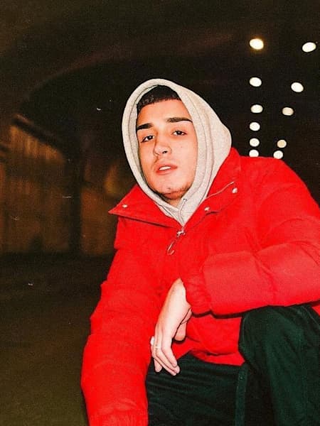 Capo Plaza: il giovane fuoriclasse del rap sul palco di Villa Ada