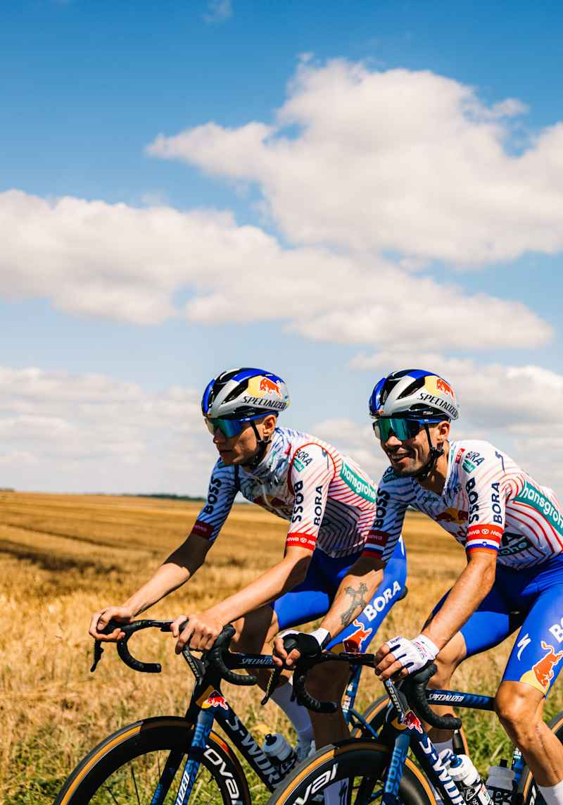 新品 REDBULL ロードバイク デュラエース アルテグラ 新型DURA-ACE