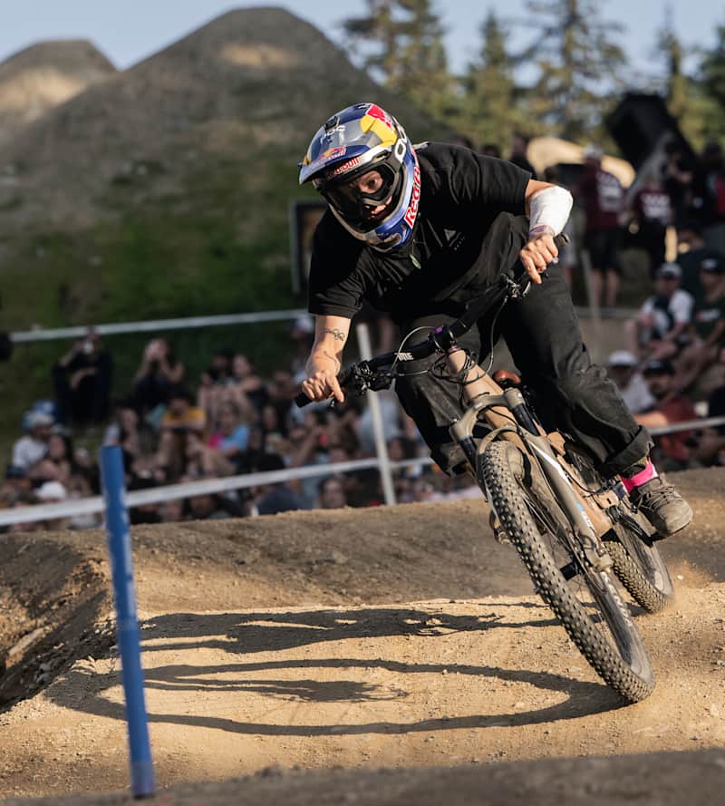 Harriet Burbidge Smith get to know the MTB freerider