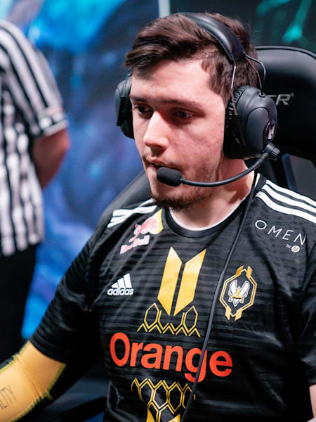 A photo of League of Legends pro team Vitality's 'Attila' playing during a contest.