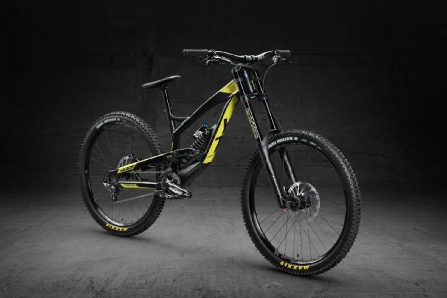 Downhill Mtbs The Best 6 To Buy For 2018 Under 2500