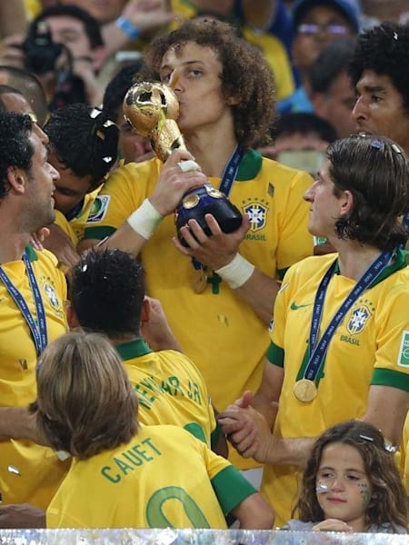 Seleção brasileira campeã da Copa das Confederações 2013