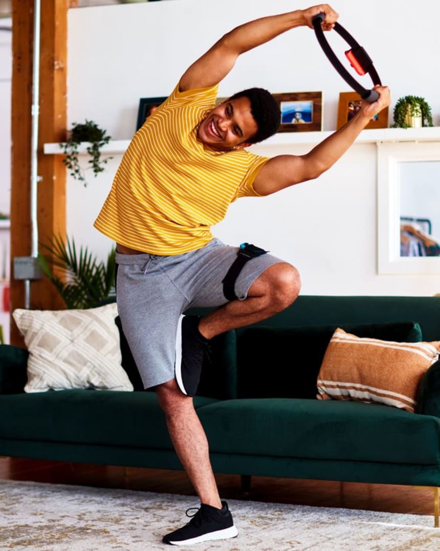 Ringfit Fitness Nintendo Lasst Die Kilos Purzeln