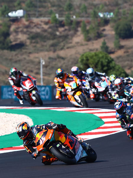 Les participants du Grand Prix de MotoGP du Portugal 2020 se poursuivent sur le circuit de Portimão.