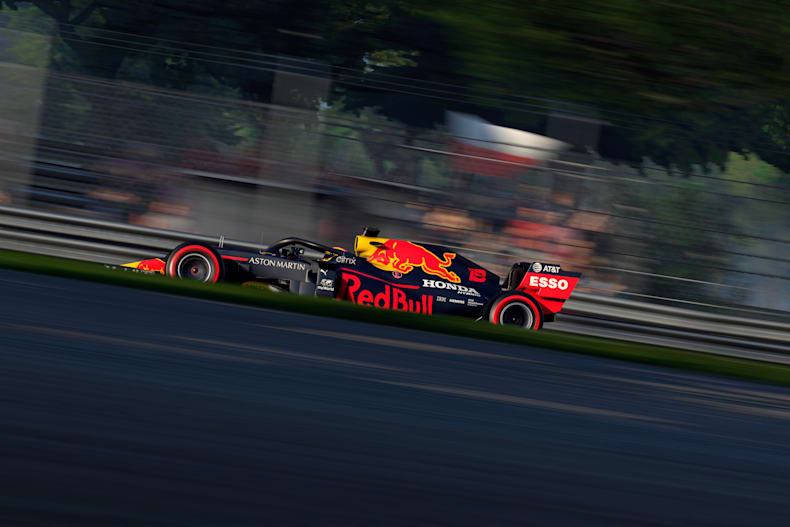 f1 pro series 2020