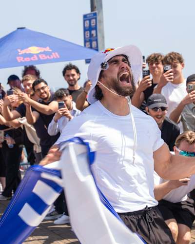 Arda Saatçi celebrates at Red Bull Cyborg Season Ultra 600 finish