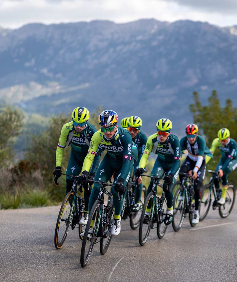 Longest cycling race sale