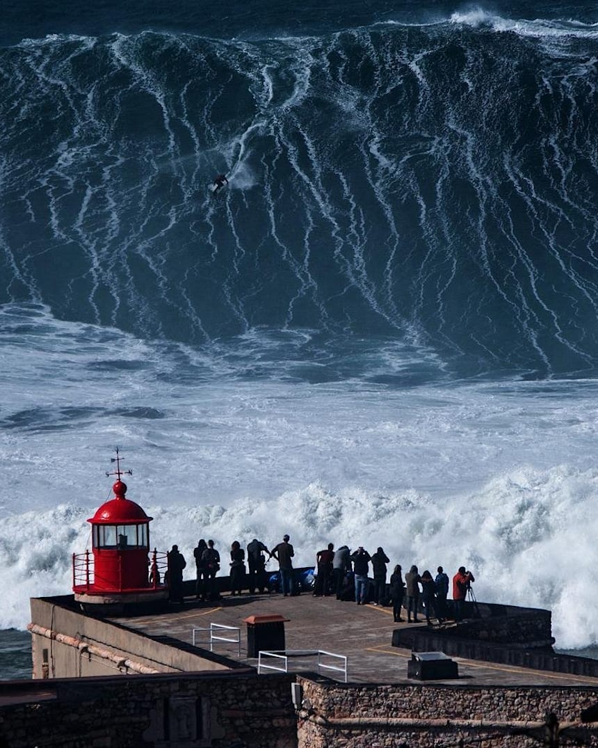 Big Wave Surfing Nazare Video Red Bull Surfing