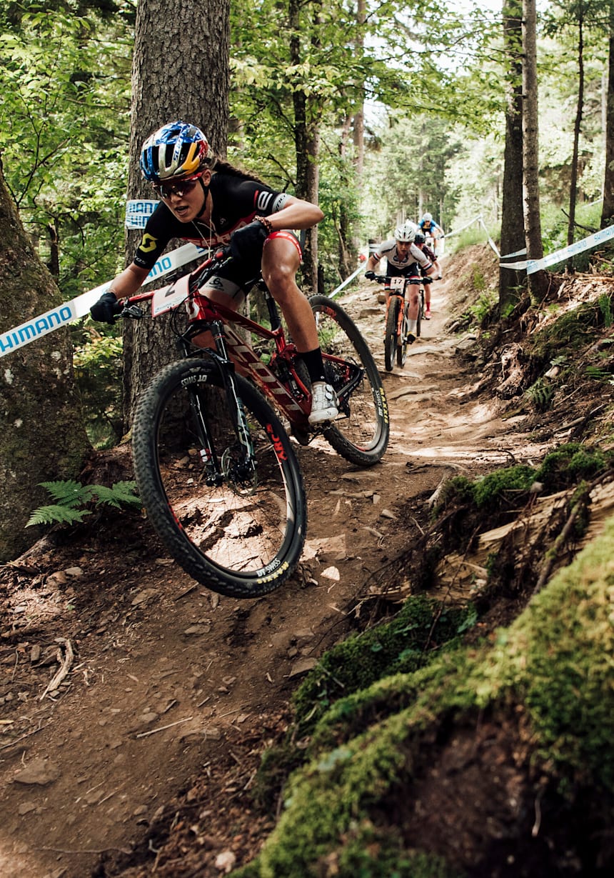 kate courtney bike