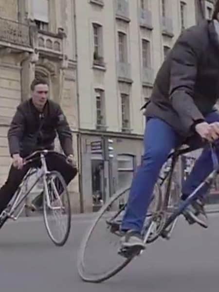 Trocadero Fixie la bicicletta per pedalare strano