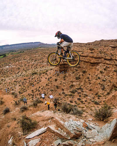 Robbie Bourdon drops in at Red Bull Rampage in 2001 before placing 3rd.